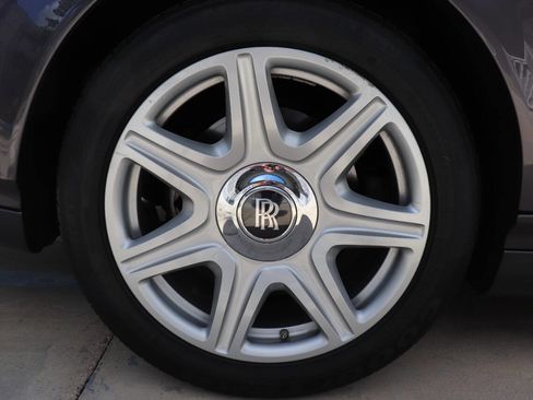 Used 2009 Rolls-Royce Phantom Coupe image 12