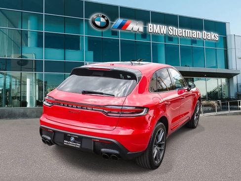 Used 2024 Porsche Macan Turbo AWD/4WD image 4