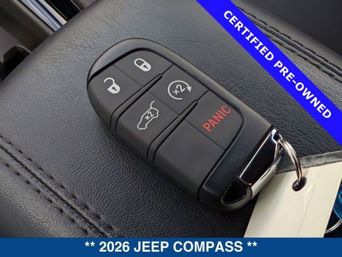 Used 2026 Jeep Compass Limited image 33