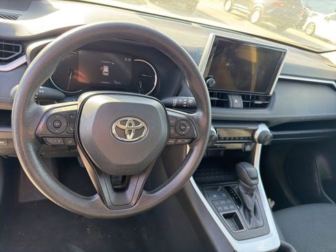 Used 2024 Toyota RAV4 LE image 10