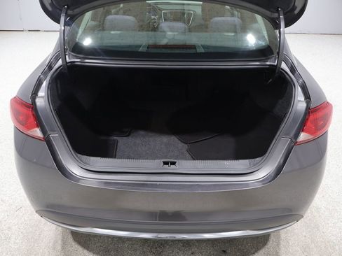 Used 2015 Chrysler 200 Limited w/ Convenience Group FWD image 20