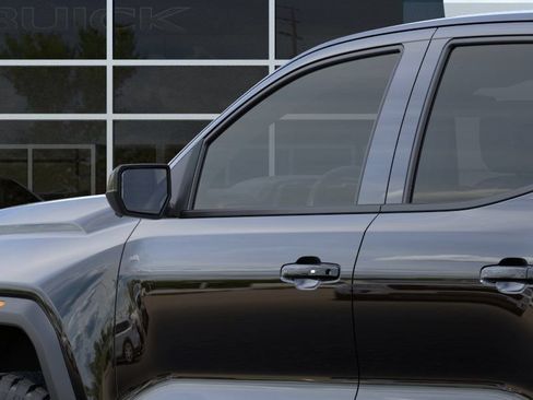 New 2026 GMC Canyon AT4 w/ Technology Plus Package AWD/4WD image 12