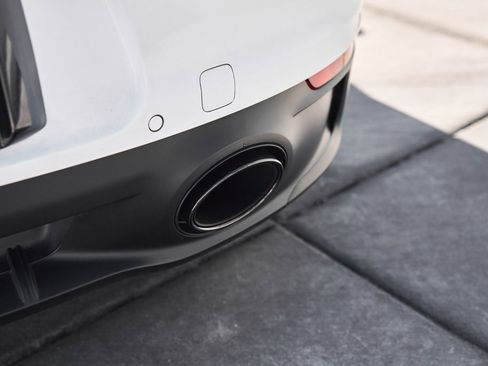 Used 2023 Porsche 911 Carrera 4 GTS w/ Premium Package image 14