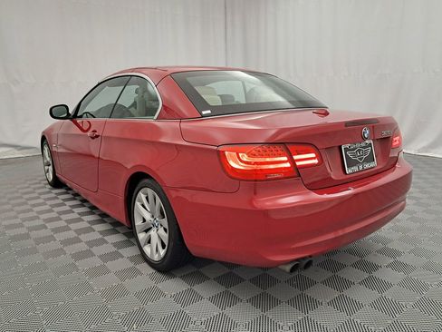 Used 2012 BMW 328i Convertible image 4