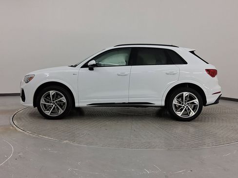 New 2025 Audi Q3 2.0T Premium image 2