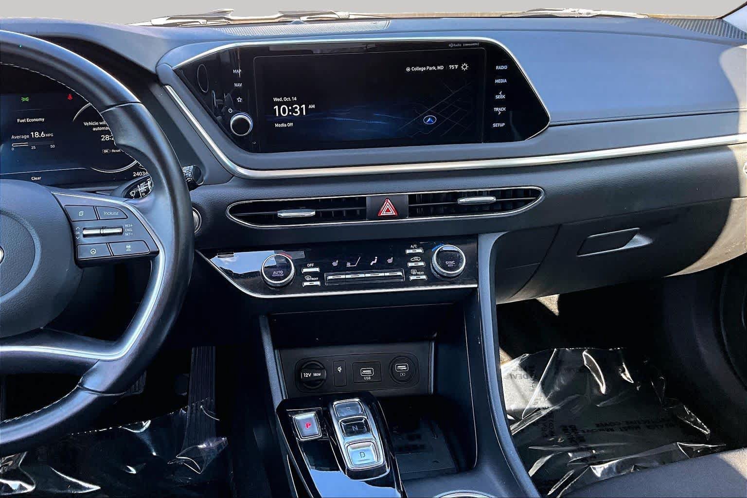 Used 2023 Hyundai Sonata SEL w/ Convenience Package FWD image 7