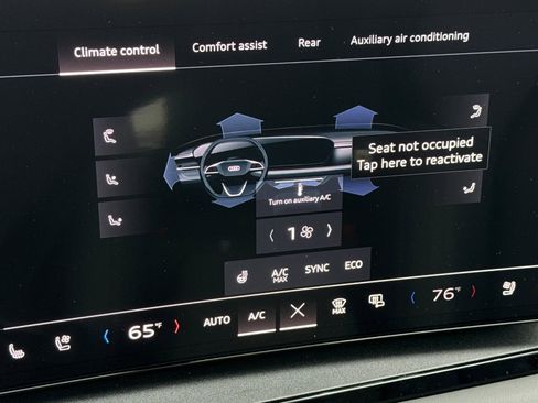 New 2025 Audi Q6 e-tron Premium Plus image 18