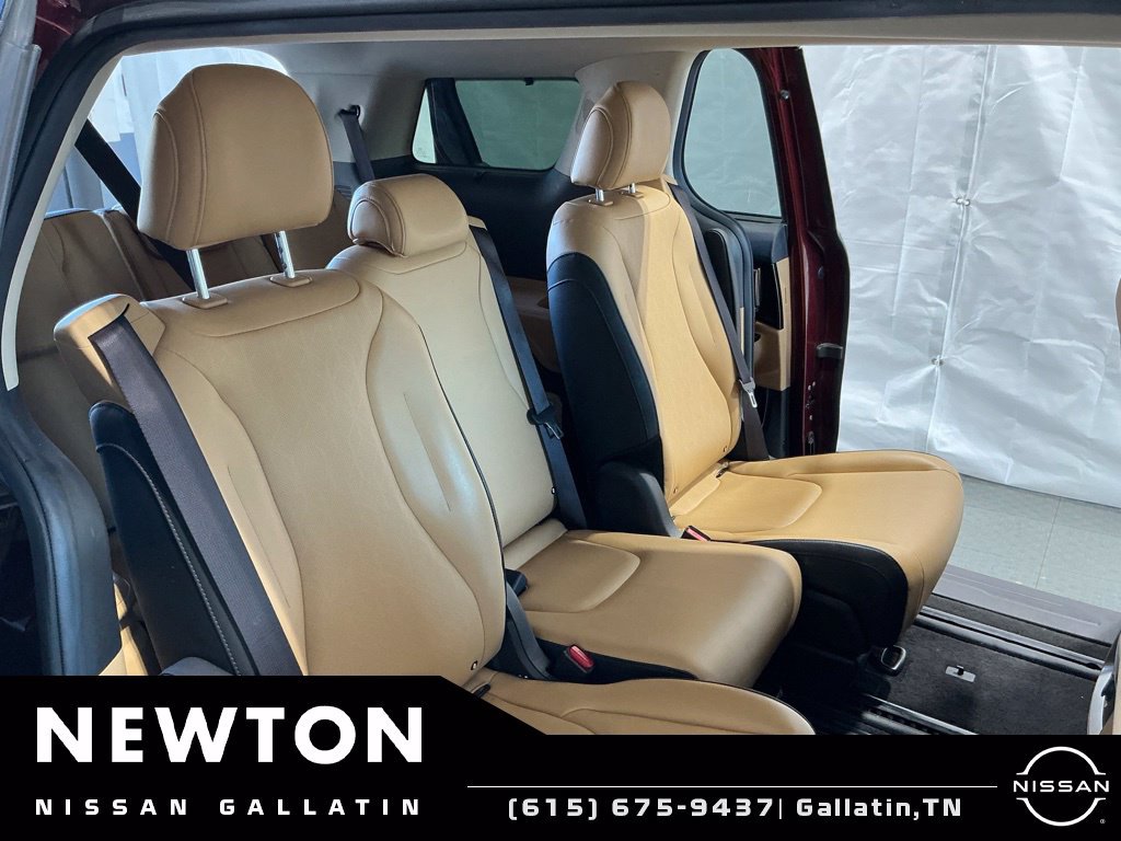 Used 2022 Kia Carnival EX FWD image 20