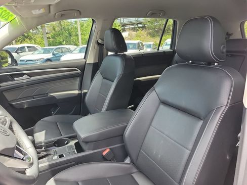 Used 2023 Volkswagen Atlas SE FWD image 22