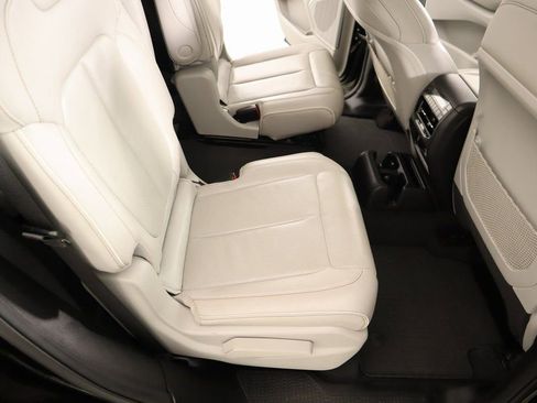 Used 2023 Jeep Grand Cherokee L Overland w/ Trailer Tow Group (B) image 16