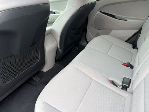 Used 2020 Hyundai Tucson Value FWD image 12