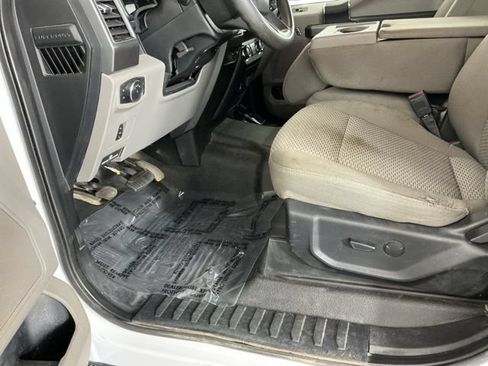 Used 2020 Ford F350 XLT w/ XLT Value Package AWD/4WD image 15
