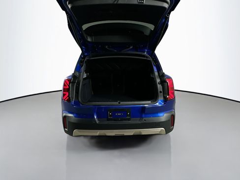 Certified 2025 MINI Cooper Countryman S w/ Comfort Package Max image 29