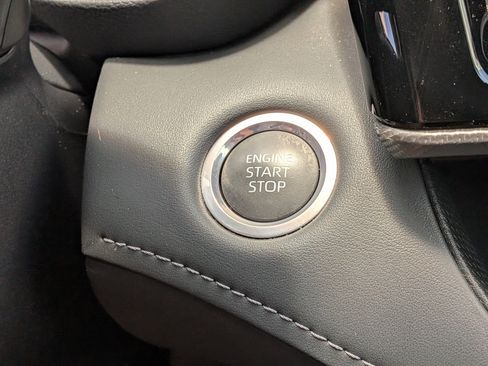 Used 2024 Toyota Highlander Platinum AWD/4WD image 31