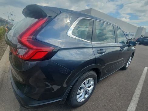 Used 2024 Honda CR-V LX image 4