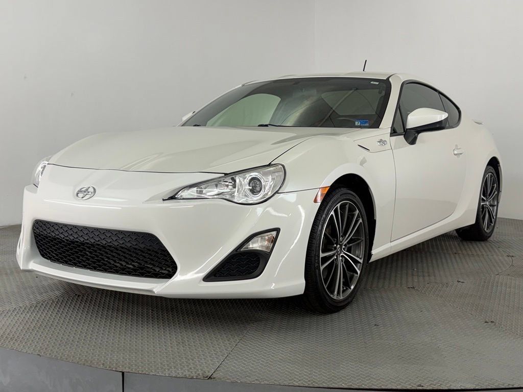 Used 2013 Scion FR-S RWD image 3