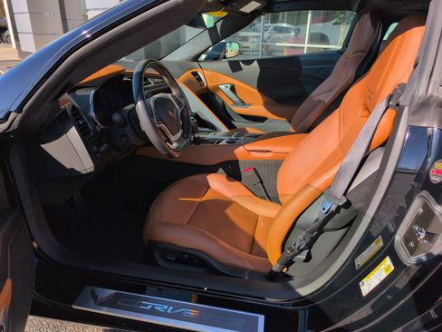 Used 2018 Chevrolet Corvette Stingray Coupe w/ 3LT Preferred Equipment Group image 15