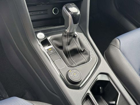 New 2026 Volkswagen Taos SEL AWD/4WD image 18