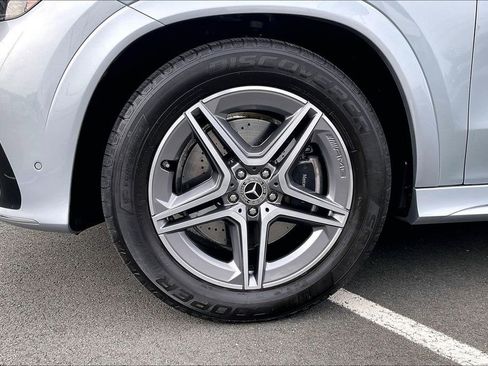 Certified 2025 Mercedes-Benz GLE 450 4MATIC image 8