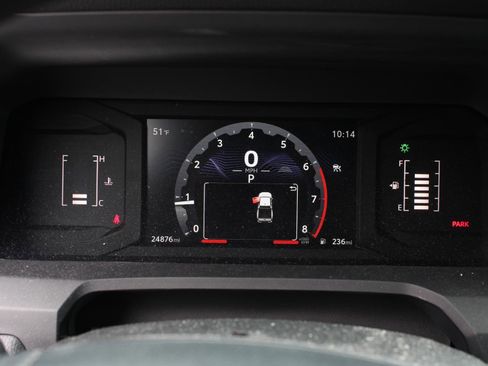 Used 2024 Toyota Tacoma SR AWD/4WD image 9