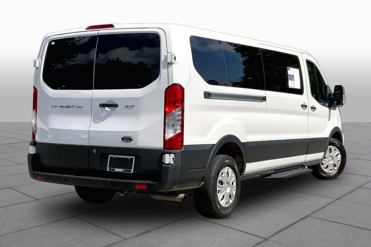 Used 2022 Ford Transit 350 XLT RWD image 13