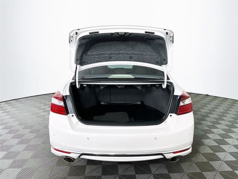 Used 2016 Honda Accord Touring image 32