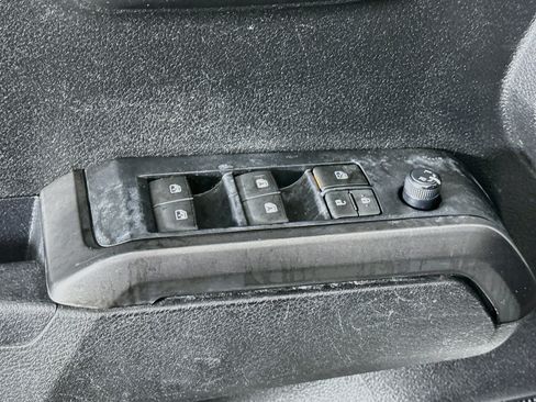 Used 2022 Toyota Tacoma TRD Sport w/ Technology Package RWD image 15