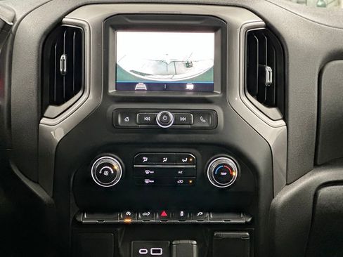 Used 2021 Chevrolet Silverado 1500 Custom image 5