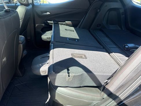 Used 2023 Chevrolet Bolt EUV Premier w/ Sun & Sound Package FWD image 43