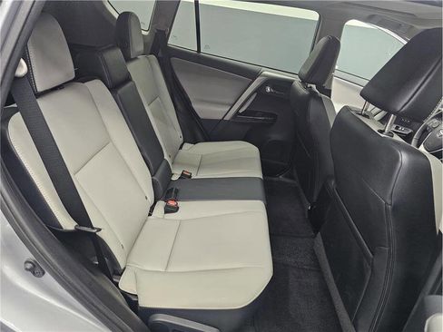 Used 2017 Toyota RAV4 Limited image 14