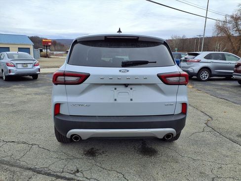 Used 2025 Ford Escape Active image 4