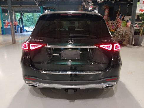 Certified 2021 Mercedes-Benz GLE 350 4MATIC image 8