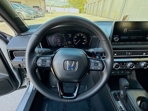 Certified 2025 Honda Civic Sport image 10