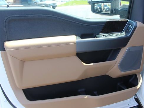 New 2026 Ford F350 Lariat w/ Lariat Premium Package AWD/4WD image 29