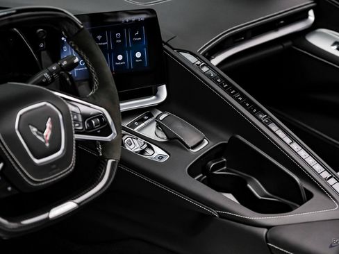 Used 2024 Chevrolet Corvette Z06 image 67