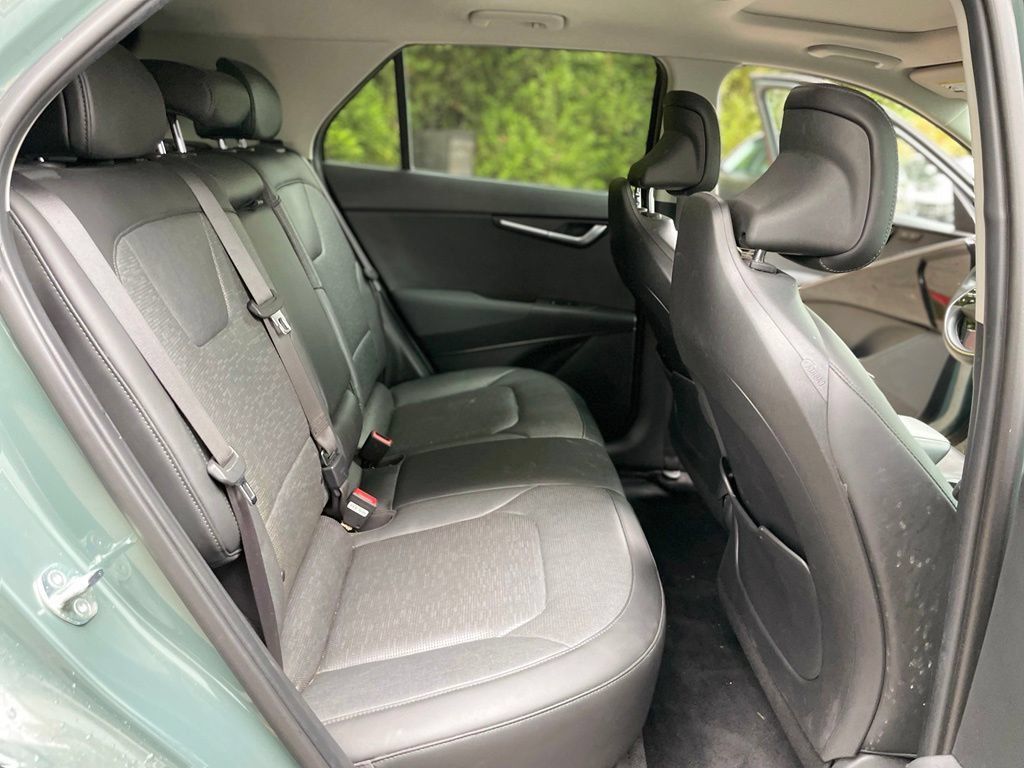 Used 2023 Kia Niro Wave w/ Wave Preserve Package FWD image 24