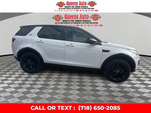 Used 2017 Land Rover Discovery Sport HSE image 8
