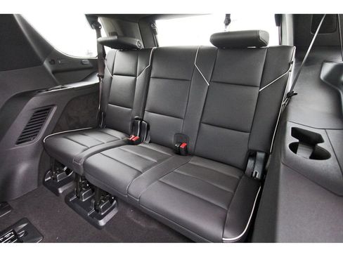 New 2026 Cadillac Escalade Luxury w/ Touring Package AWD/4WD image 13