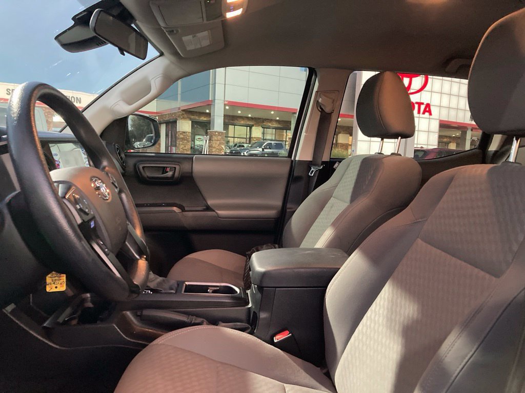 Used 2023 Toyota Tacoma SR AWD/4WD image 8