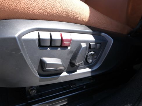 Used 2017 BMW X3 xDrive35i w/ M Sport image 31