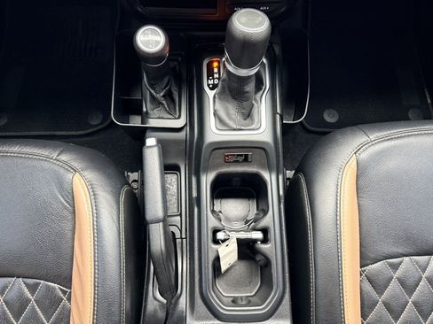 Used 2021 Jeep Wrangler Unlimited Sport AWD/4WD image 15