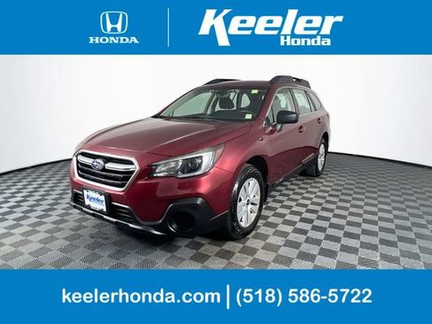 Used 2019 Subaru Outback 2.5i AWD/4WD image 1