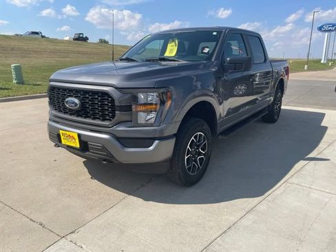Certified 2017 Ford Transit 350 XLT RWD image 37