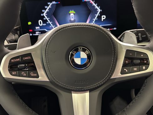 New 2027 BMW X7 xDrive40i w/ M Sport Package AWD/4WD image 16