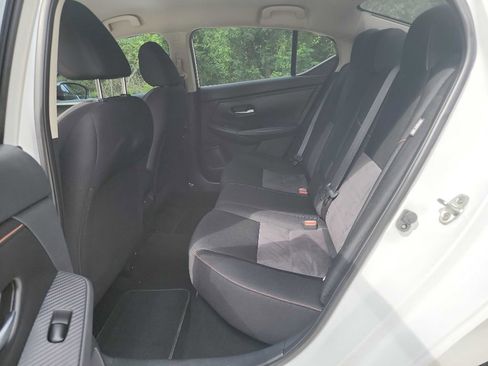 Used 2021 Nissan Sentra SR FWD image 25