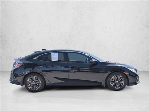 Used 2019 Honda Civic EX image 4