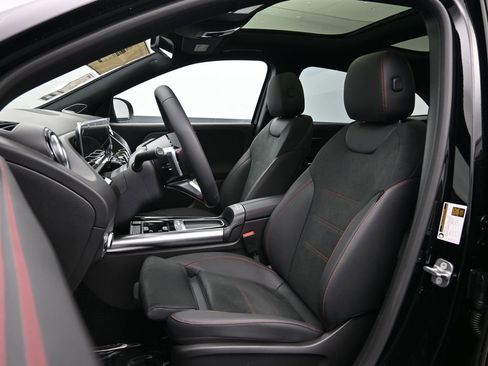 New 2025 Mercedes-Benz GLA 250 250 image 22