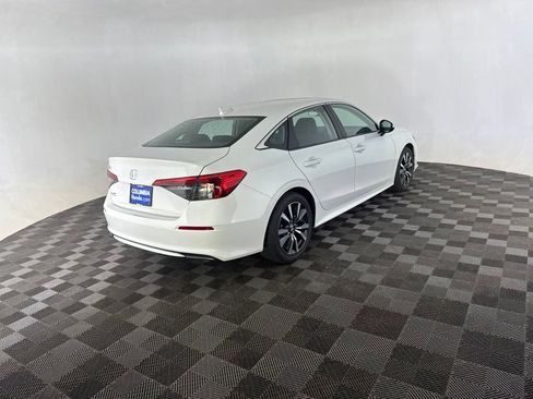 Used 2024 Honda Civic EX image 6