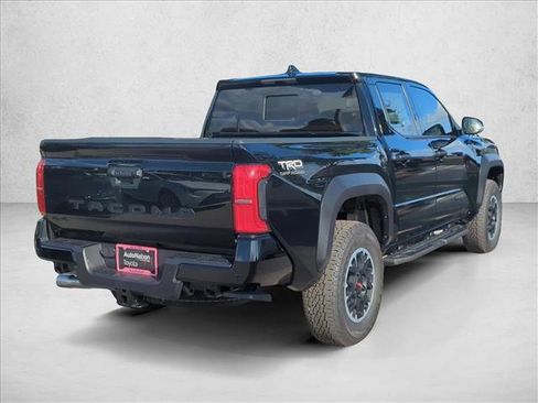 New 2025 Toyota Tacoma TRD Off-Road image 5