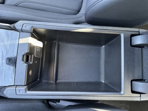 Used 2019 BMW 330i xDrive Sedan w/ Convenience Package image 37